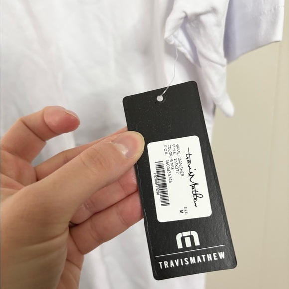 Travis Mathew white crewneck t shirt graphic holiday Santa too drunk to drive - Picture 7 of 11